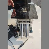 Rokas magnētiskais atdalītājs