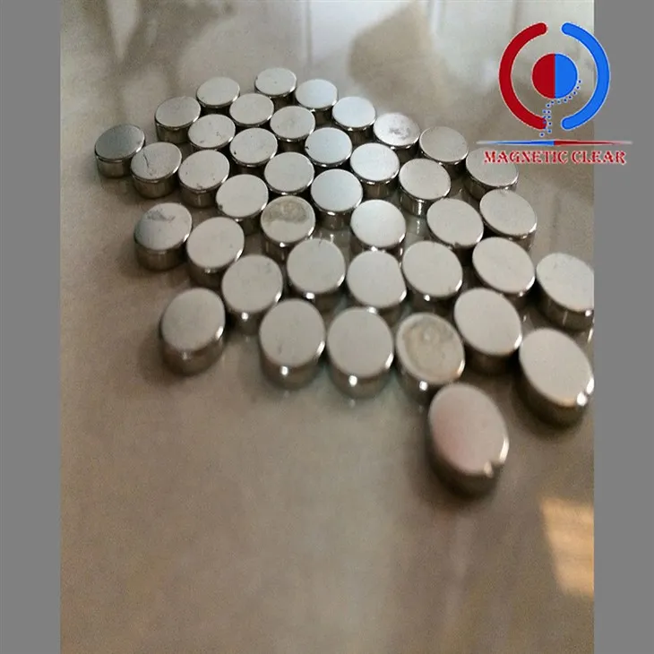 Spēcīgākie mazie magnēti